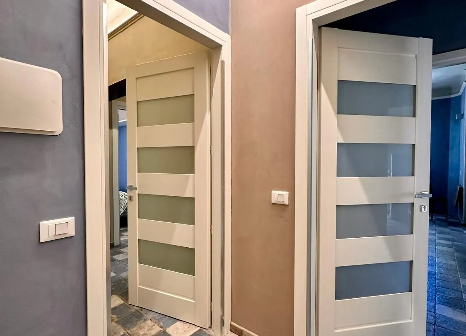 Hostdomus-Acquamarina Suite - Seafront Apartment - Bike Room Finale Ligure