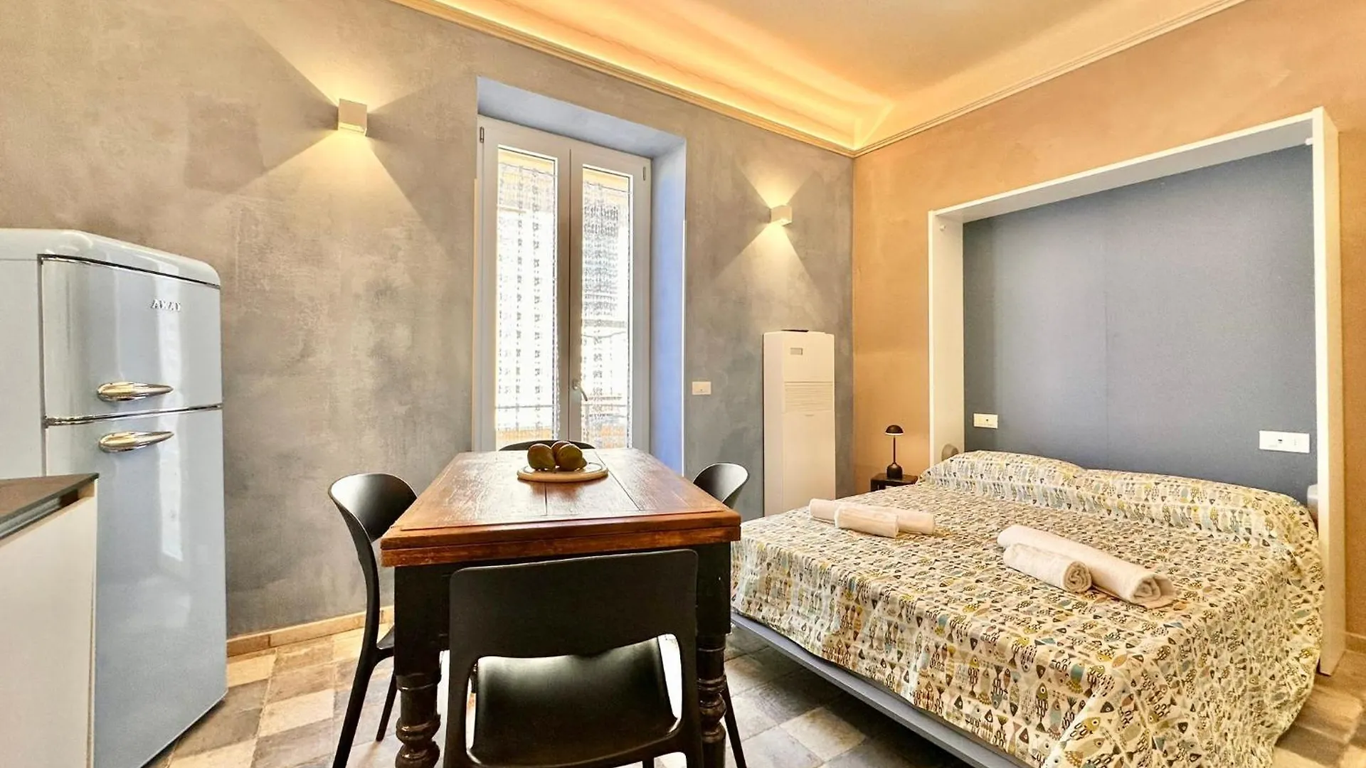 Hostdomus-Acquamarina Suite - Seafront Apartment - Bike Room Finale Ligure 0*,  Italy